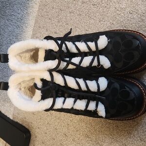 Coach Black With White Fur-Lined Imani Suede Signature Boots - Size 8
